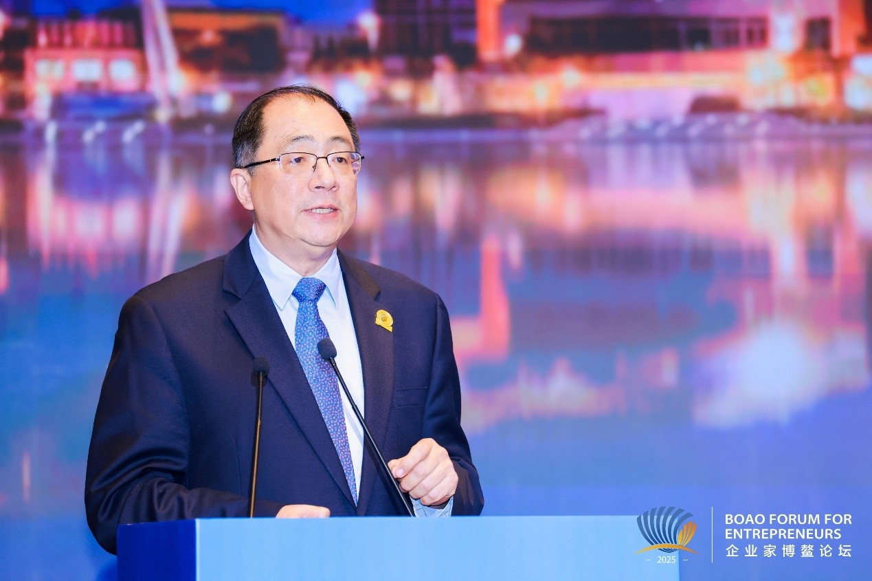 高通孟樸：攜手生態(tài)伙伴，讓人工智能和連接技術(shù)賦能更多產(chǎn)業(yè)